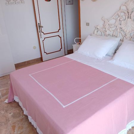 Salge B&B Residenza Di Charme โคลอนเนลลา ภายนอก รูปภาพ