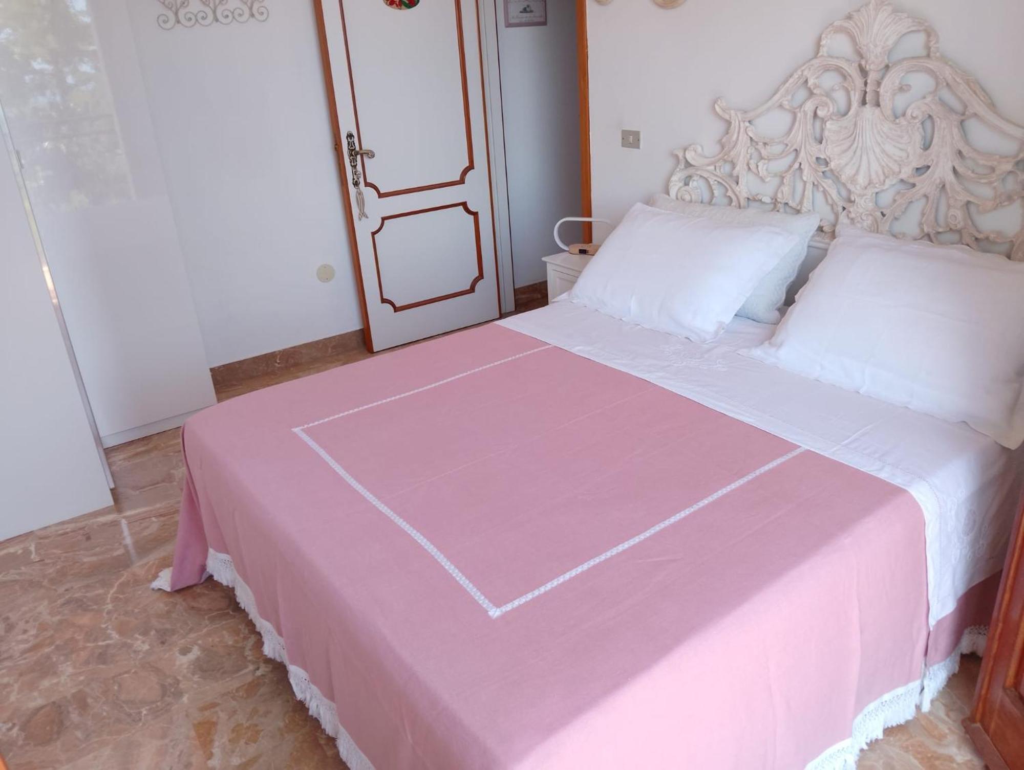 Salge B&B Residenza Di Charme โคลอนเนลลา ภายนอก รูปภาพ